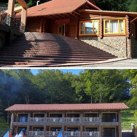 Zatyshok Hotel Svaliava Buitenkant foto